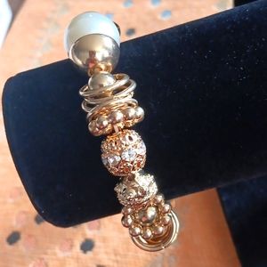 Gold and pearl bracelet NWT